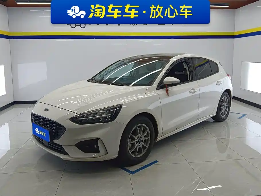 Ford Focus 2021 Hatchback EcoBoost 180 Auto Trend