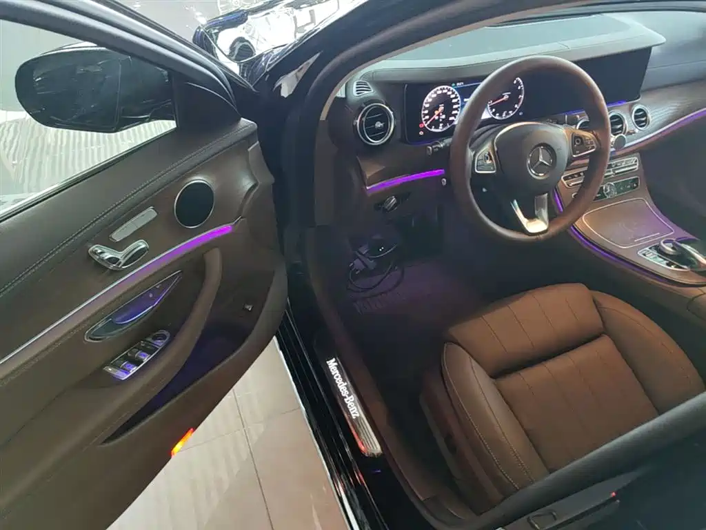Mercedes-Benz E-Class 2018 Facelift E 200 L 4MATIC фото 16