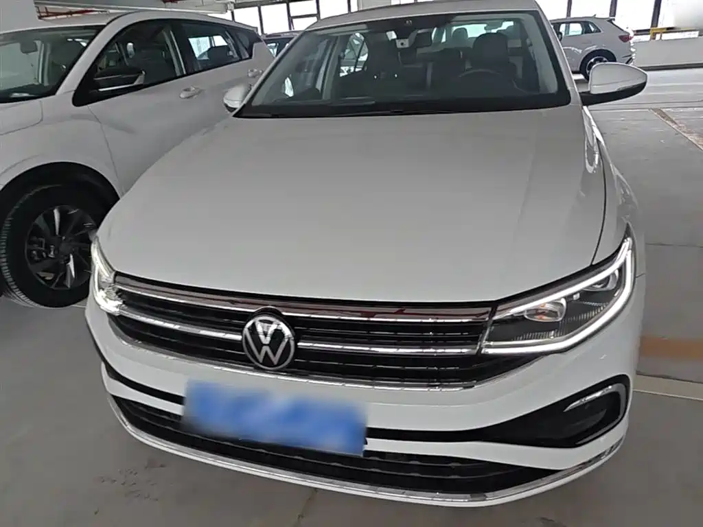 Volkswagen Bora 2024 300TSI DSG Premium Ride Edition фото 3