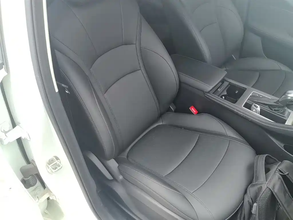 Roewe i5 2026 2026 1.5L CVT Luxury