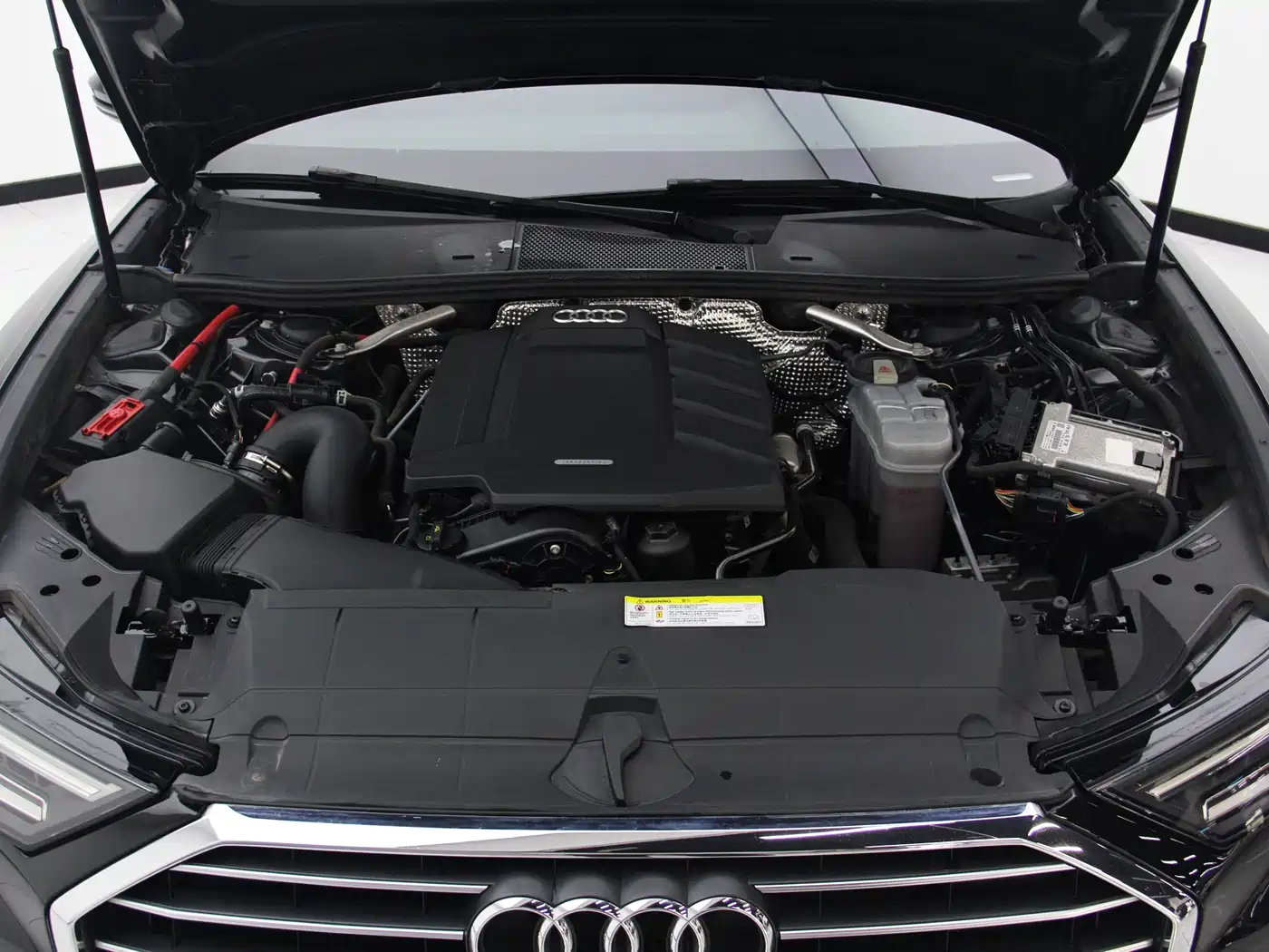 Audi A6L 2019 40 TFSI Luxury Dynamic фото 12
