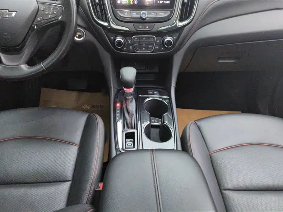 Chevrolet Equinox 2021 550T RS 4WD Intelligent Defender Edition фото 16