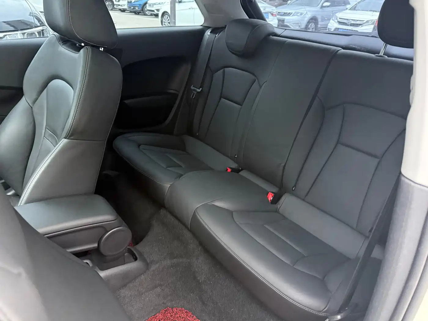 Audi A1 2014 30 TFSI Comfort фото 5
