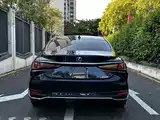 Фото 5 - Lexus ES