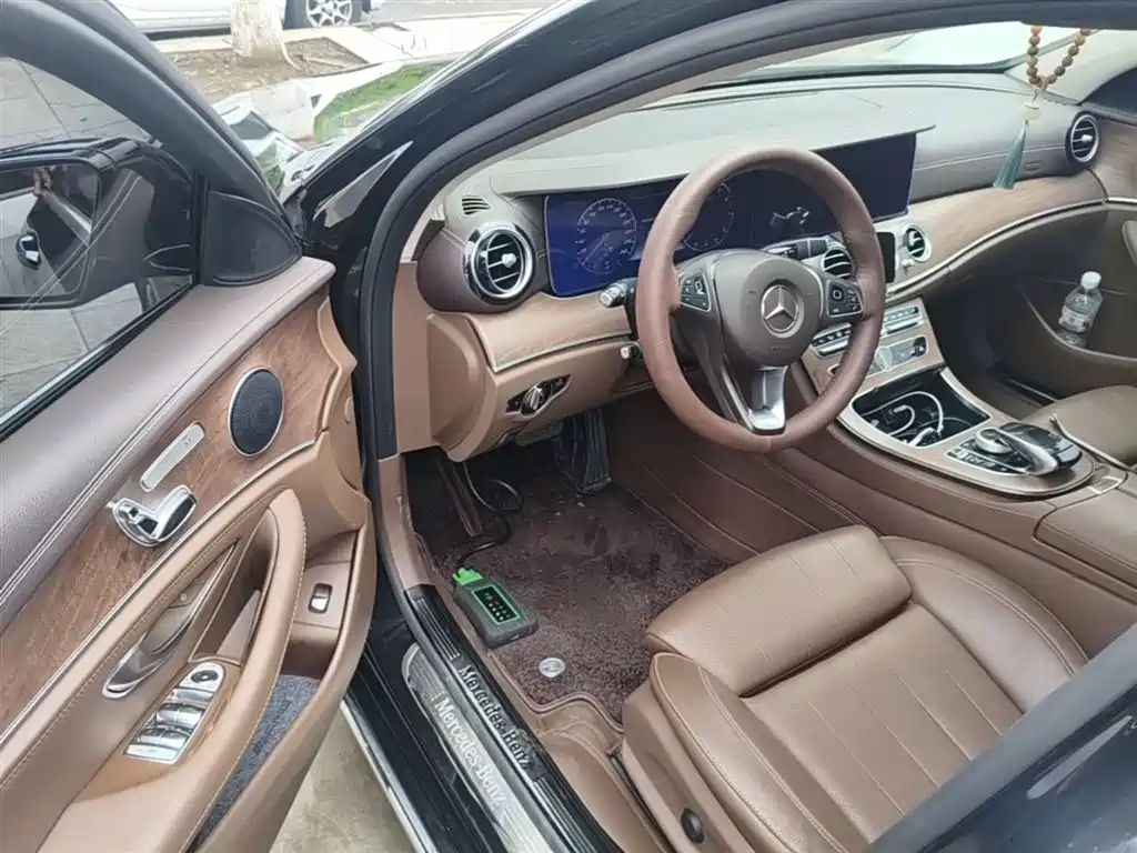 Mercedes-Benz E-Class 2018 Facelift E 200 L фото 16