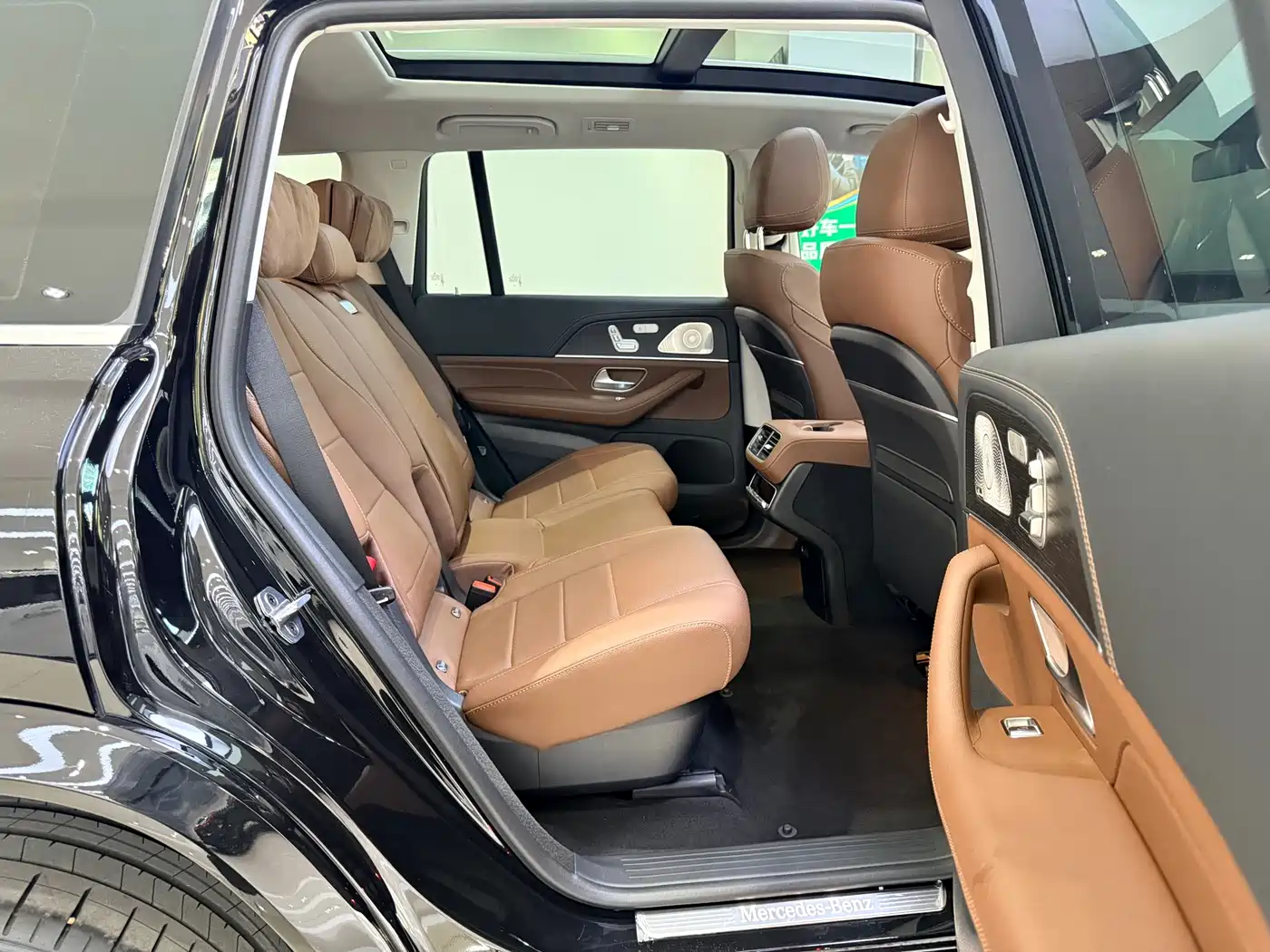 Mercedes-Benz GLS 2025 GLS 450 4MATIC Fashion фото 10
