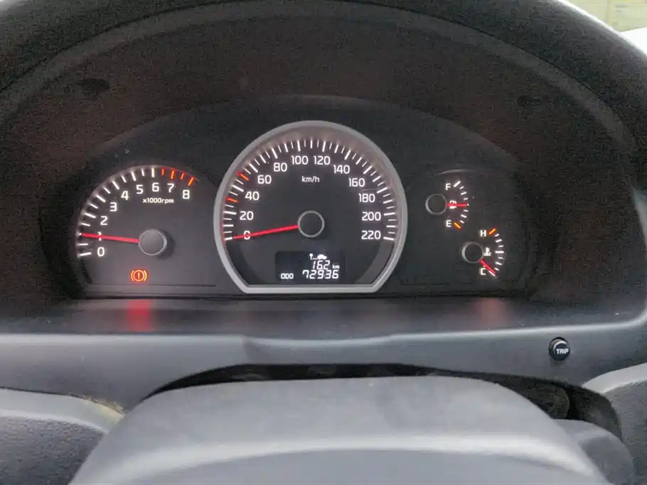 Kia Sportage 2013 2.0L Manual 2WD GLS фото 14