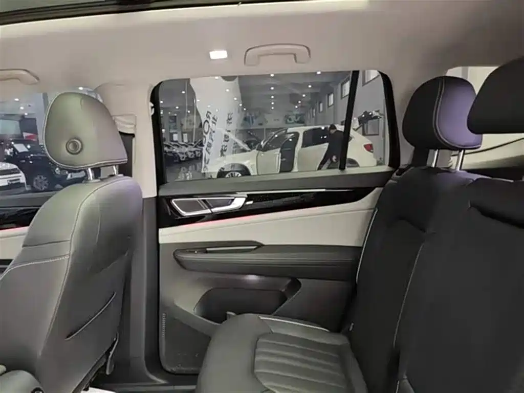 Volkswagen Teramont 2022 380TSI 4MOTION Premium Luxury фото 32