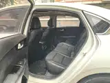 Photo 14 - Kia K3