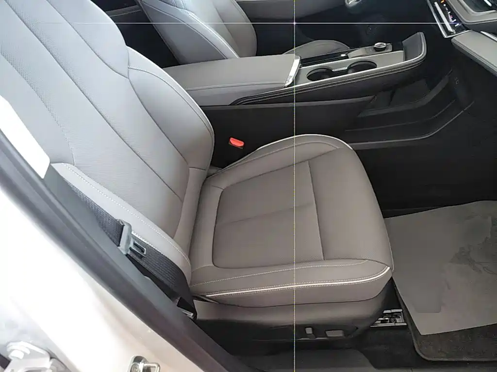 Фото 25 - Buick E5