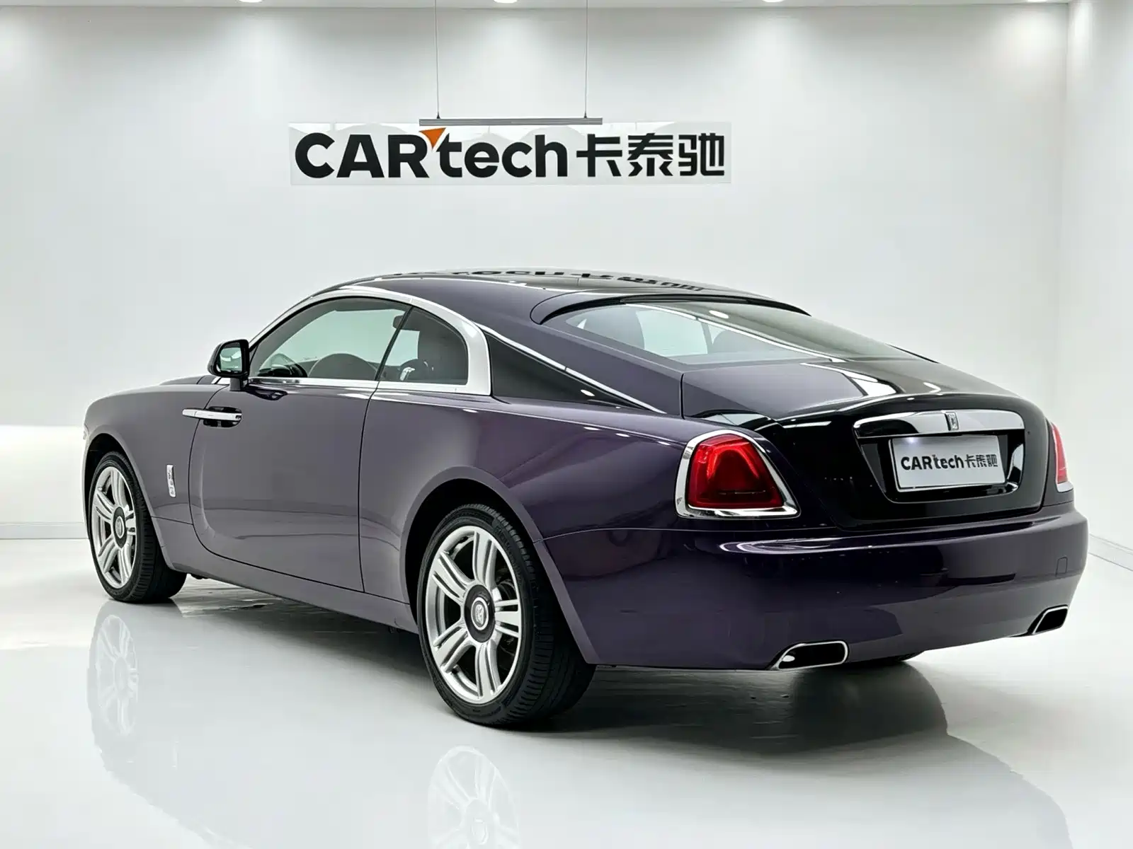 Фото 7 - Rolls-Royce Wraith
