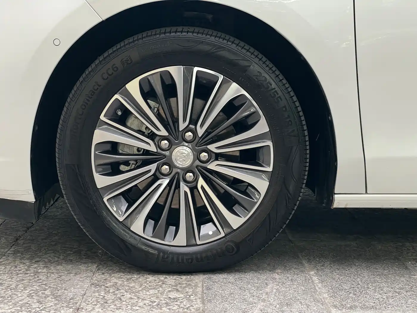 Buick GL8 2021 ES Landlord 653T Luxury фото 20