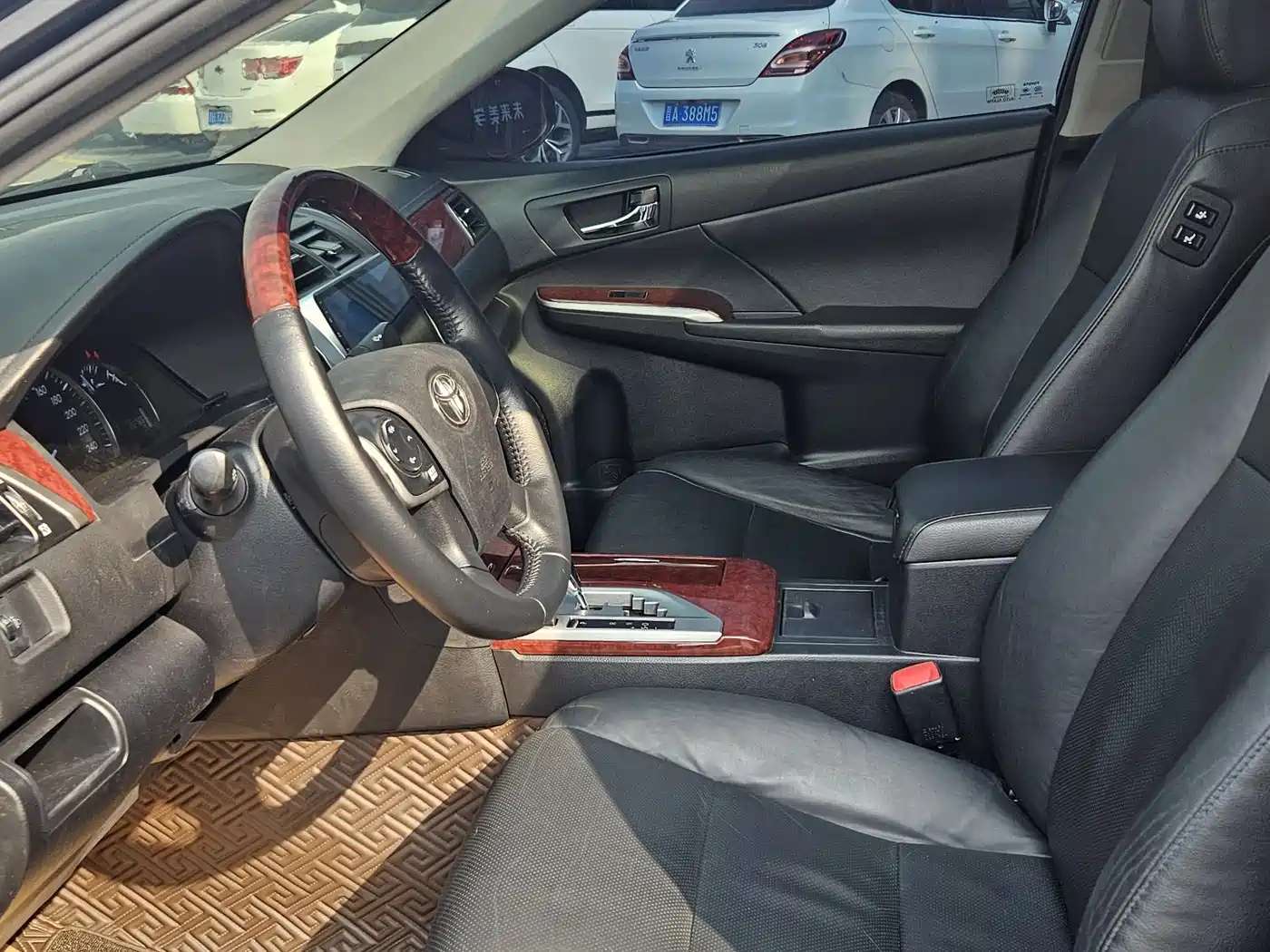 Toyota Camry 2013 2.0G Comfort фото 4