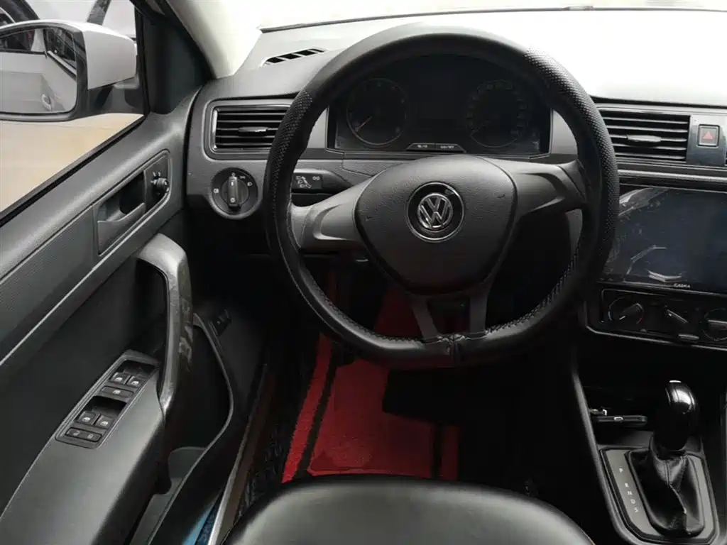 Volkswagen Santana 2017 Gran Santana 1.6L Auto Trendline фото 11