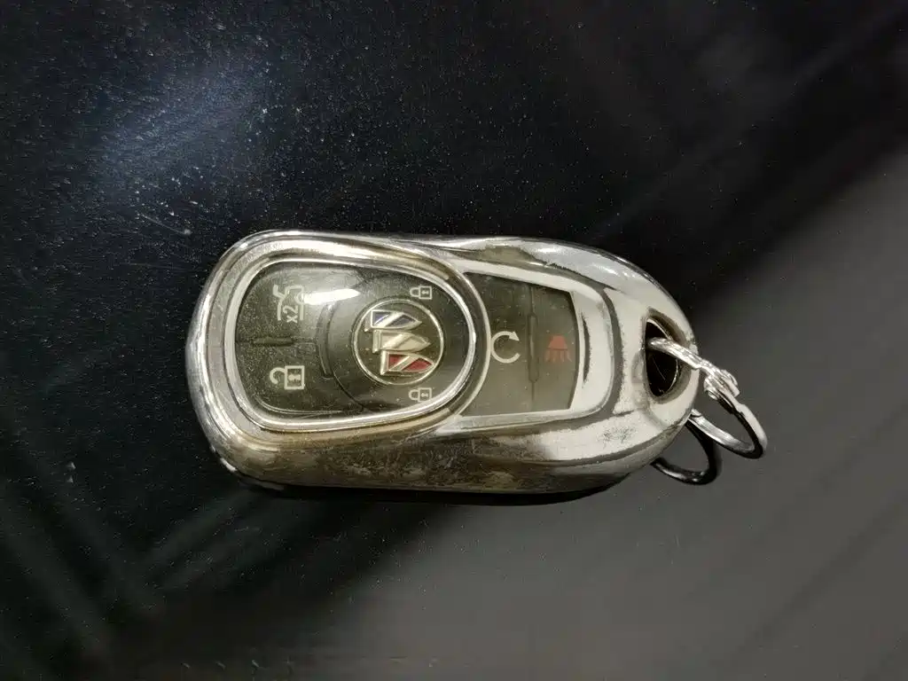 Buick LaCrosse 2022 652T Luxury фото 19