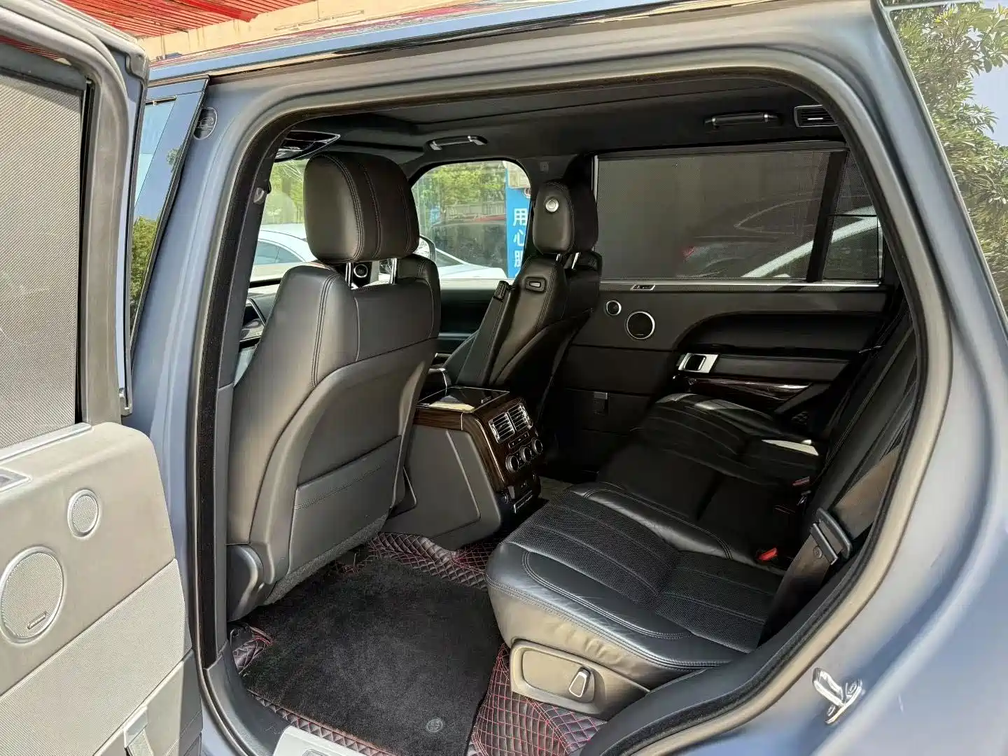 Фото 6 - Land Rover Range Rover