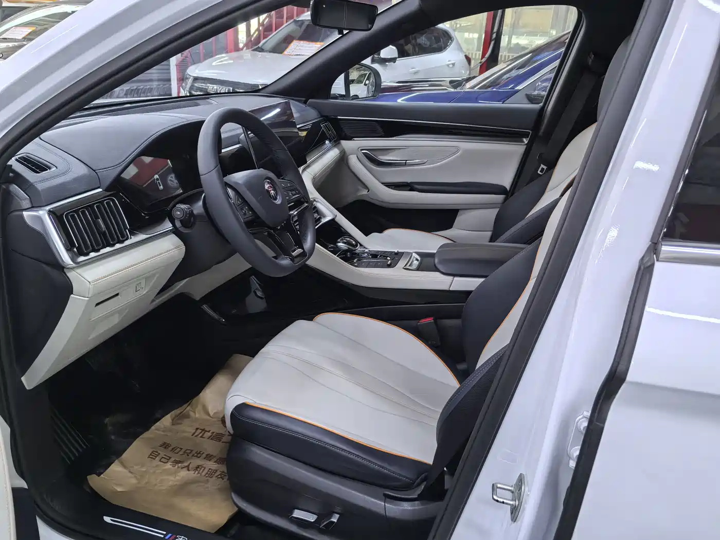 BYD Song PLUS PHEV 2021 DM-i 110KM Flagship фото 7