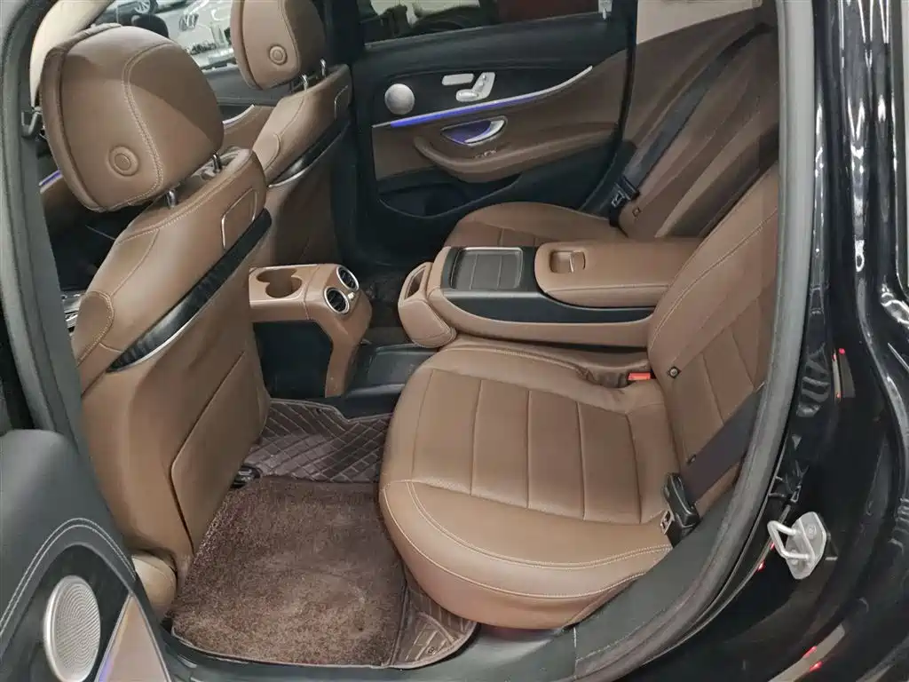 Mercedes-Benz E-Class 2019 E 300 L Sport Luxury фото 14