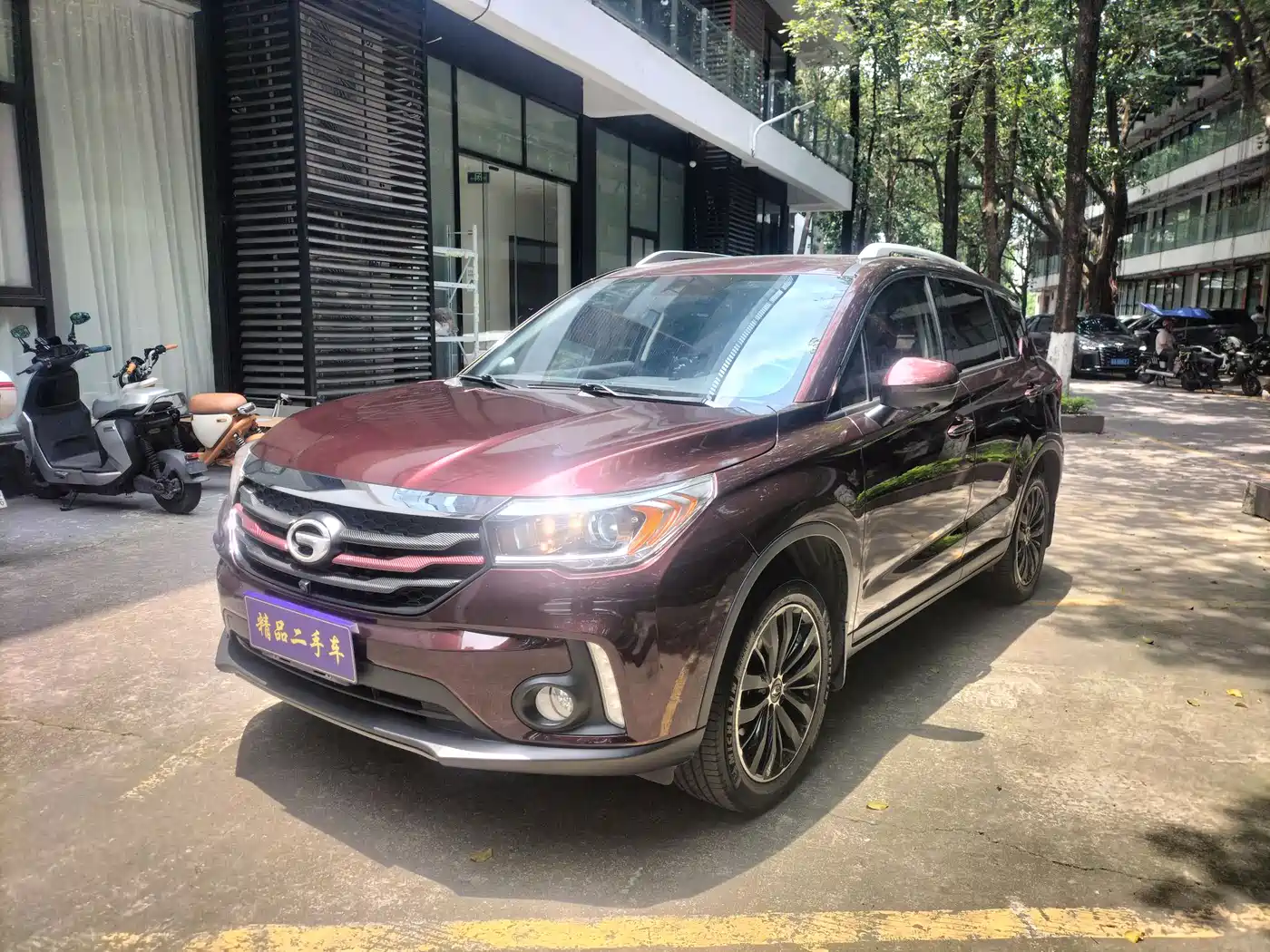 GAC Trumpchi Trumpchi GS4 2017 235T Automatic 2WD Luxury Smart Connected Edition