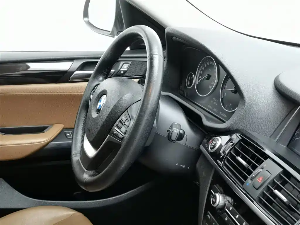 BMW X4 2014 xDrive20i X Design Package фото 22