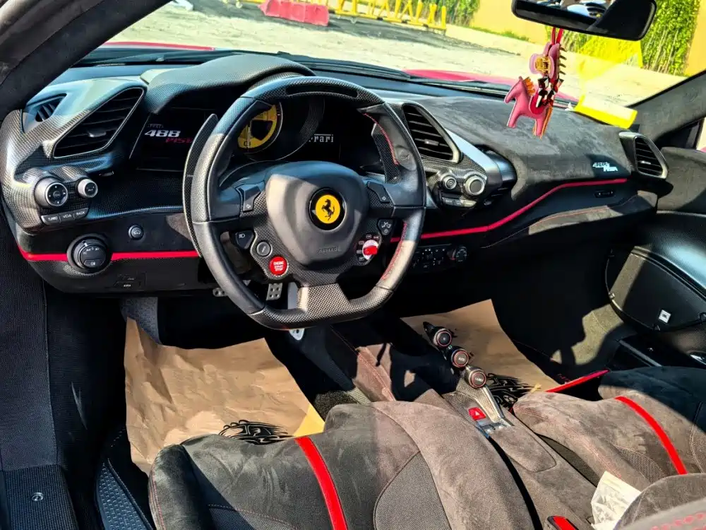 Ferrari 488 2019 2018 488 Pista
