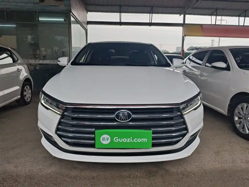 BYD Qin 2019 1.5L Automatic Prestige фото 3
