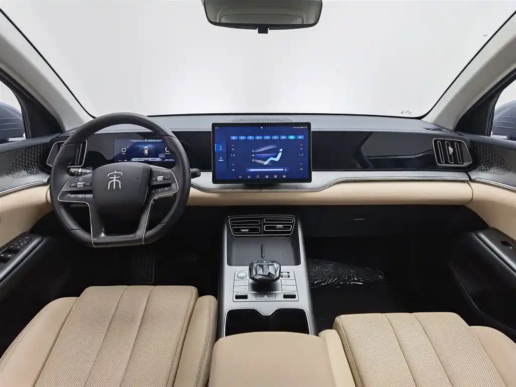 BYD Song Pro New Energy 2025 2nd Gen DM-i 115KM Surpassing Type фото 5
