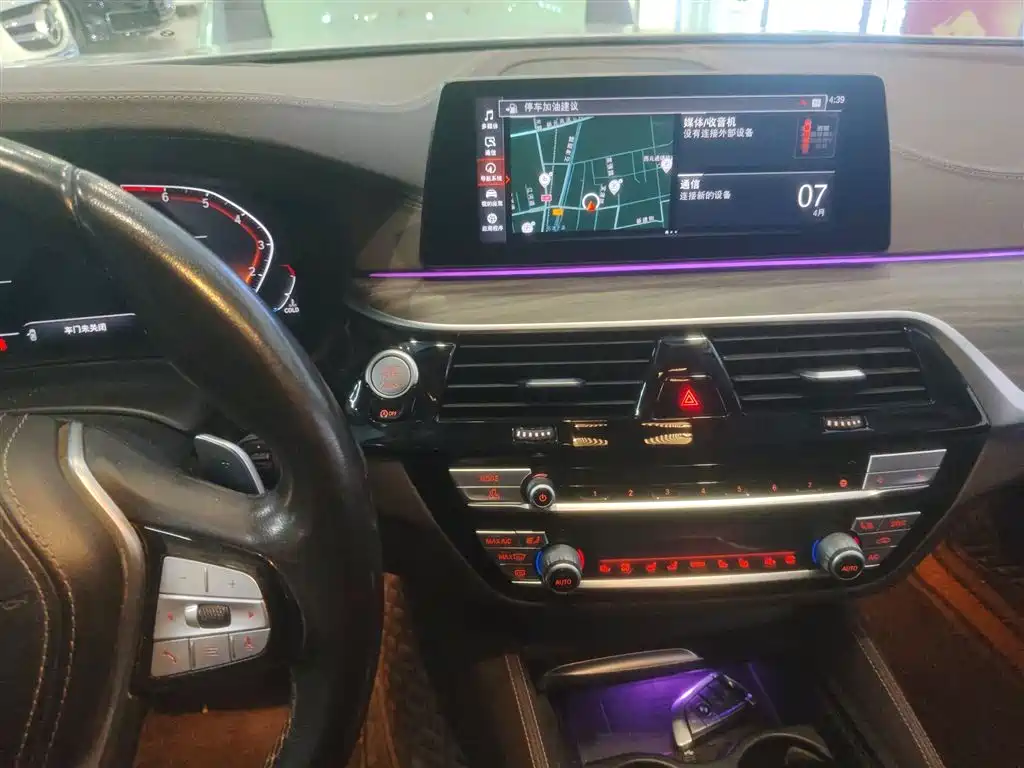 BMW 5 Series 2020 530Li Premium Luxury Package фото 13