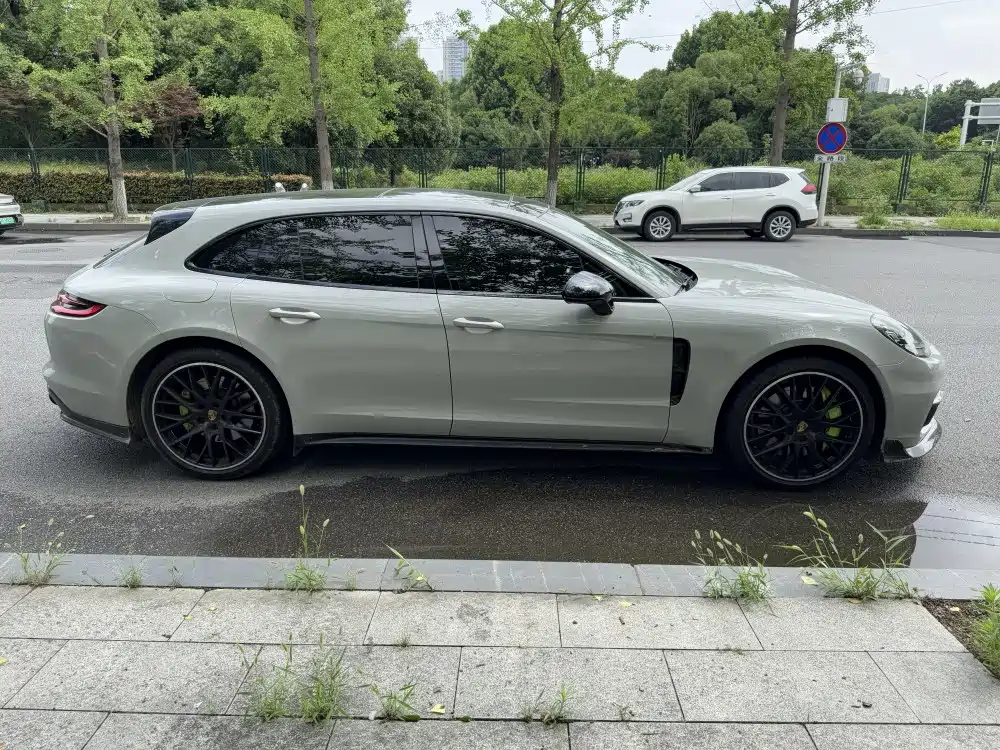 Porsche Panamera 2019 Panamera 4 Sport Turismo 2.9T фото 16