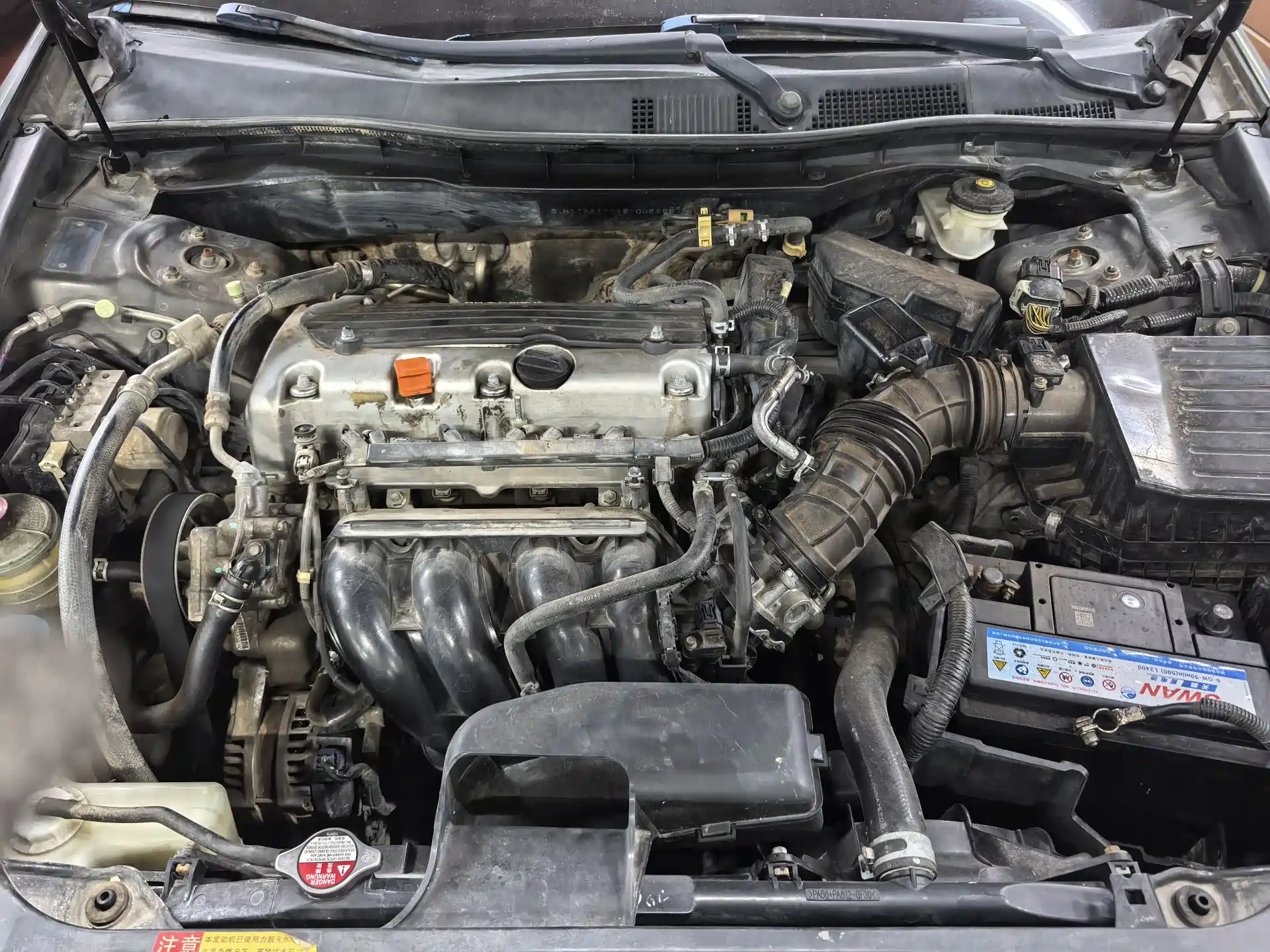 صورة 16 - Honda Accord