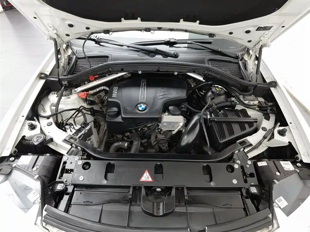 BMW X4 2014 xDrive20i X Design Package фото 6