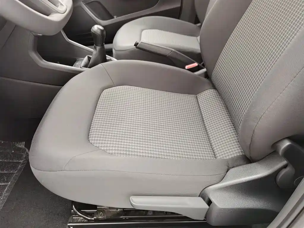 Volkswagen Santana 2021 1.5L Manual Trend Edition фото 20