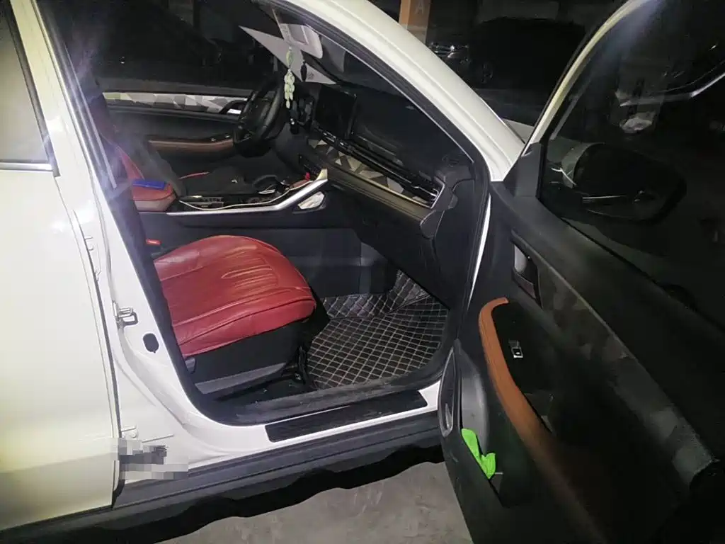 Geely Emgrand X6 2023 2021 Model PRO 1.4T Automatic Premium