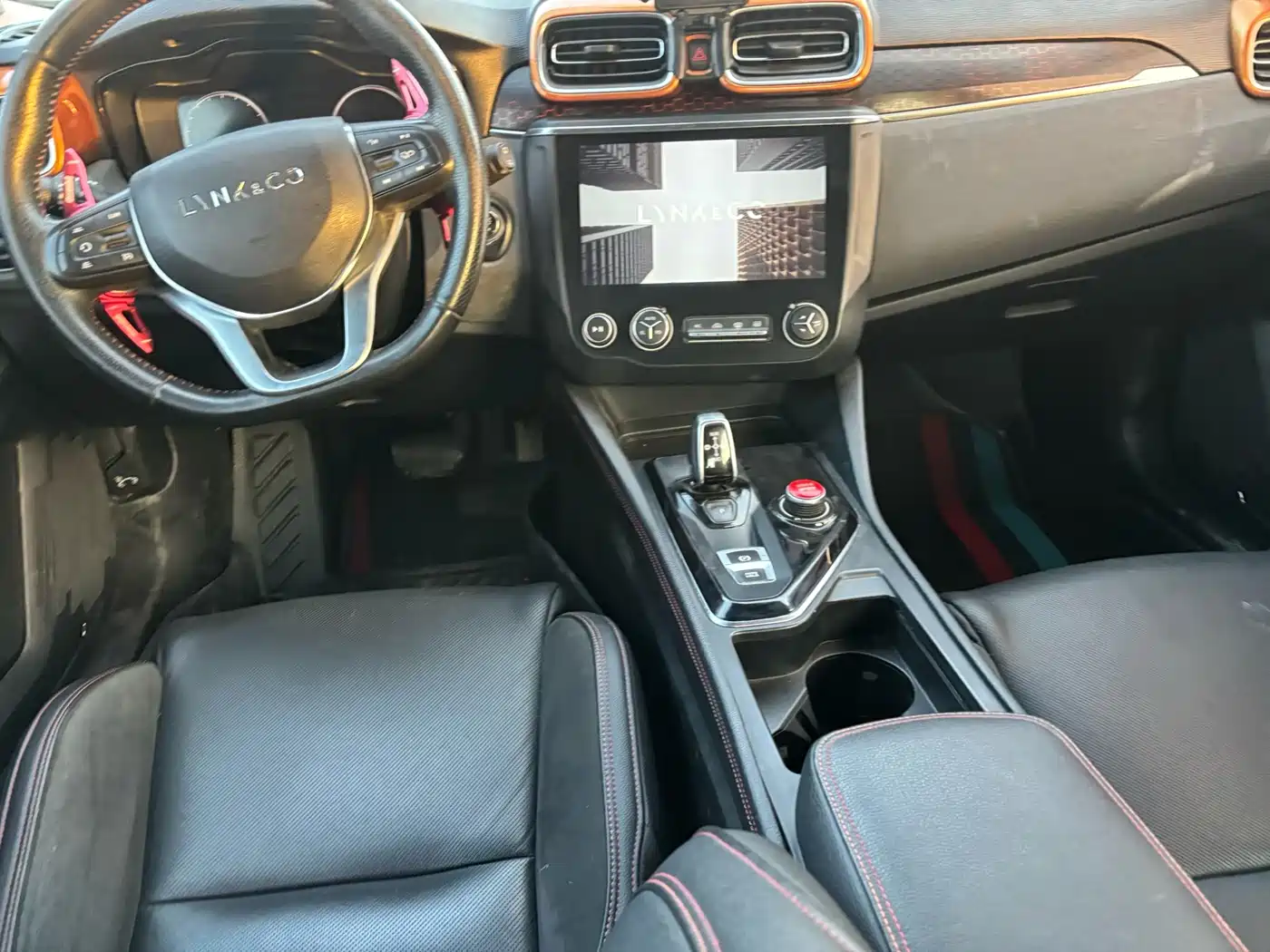 Lynk & Co 03 2019 2.0TD Auto Power Version фото 6
