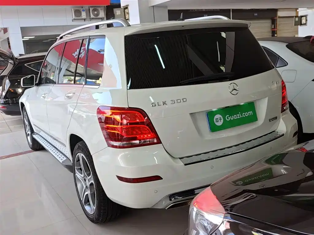 Mercedes-Benz GLK-Class 2015 GLK 300 4MATIC Fashion Ultimate Edition фото 5