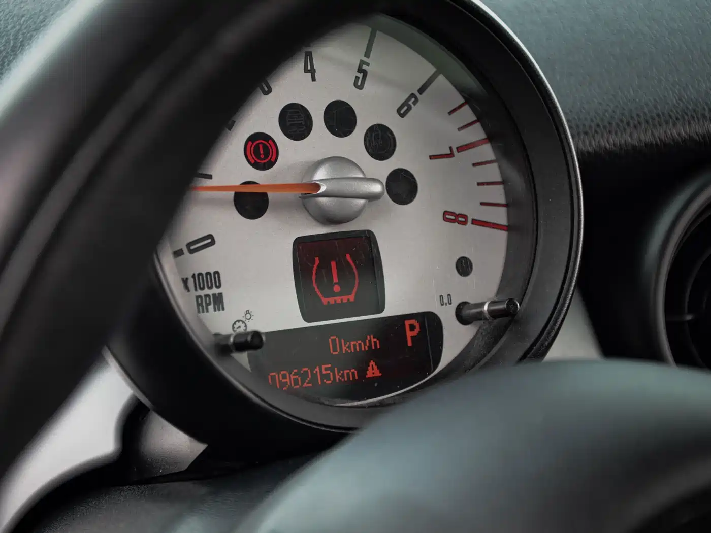 MINI 2013 1.6L ONE Limited Edition Third Version фото 15