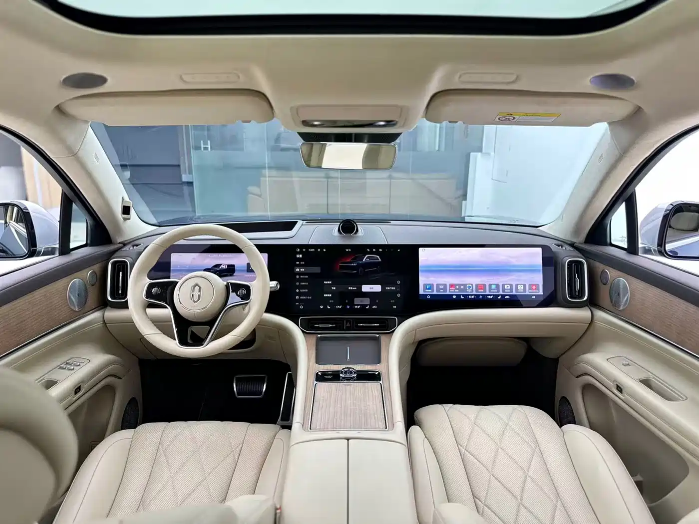AITO Wenjie AITO M9 2024 Range Extender Ultra 52kWh 6-seater фото 6