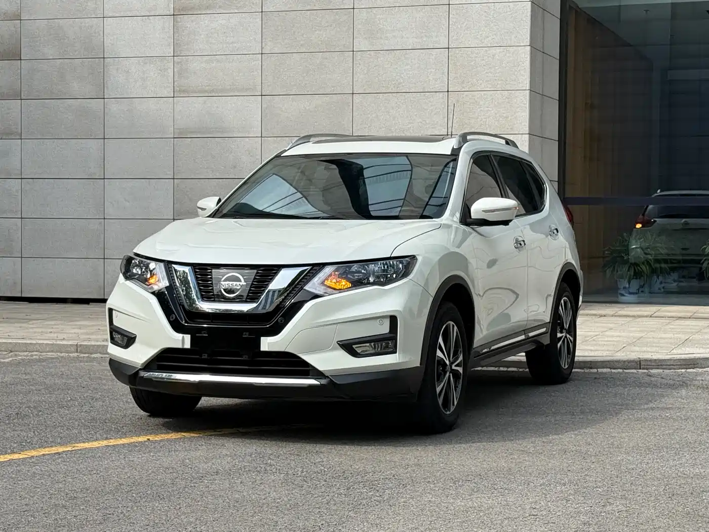 Nissan X-Trail 2019 2.5L CVT Smart Connect Luxury Edition 4WD