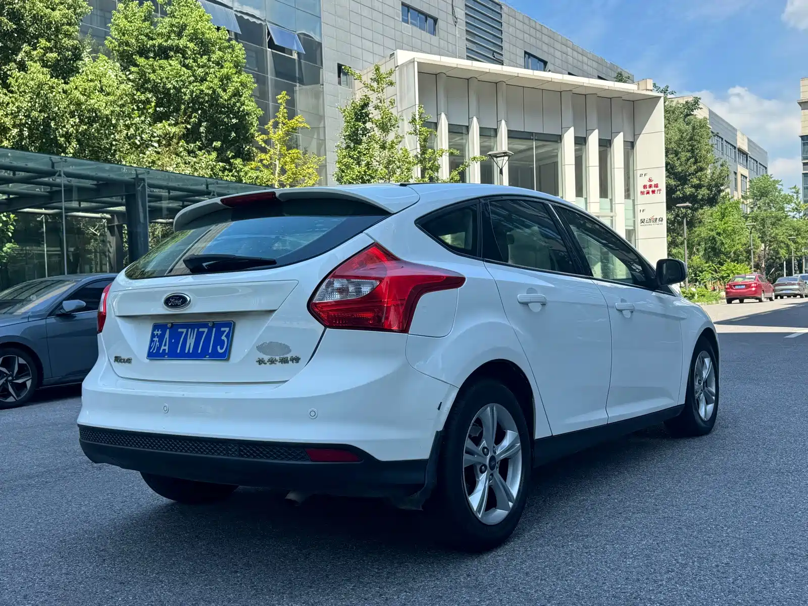 Фото 6 - Ford Focus