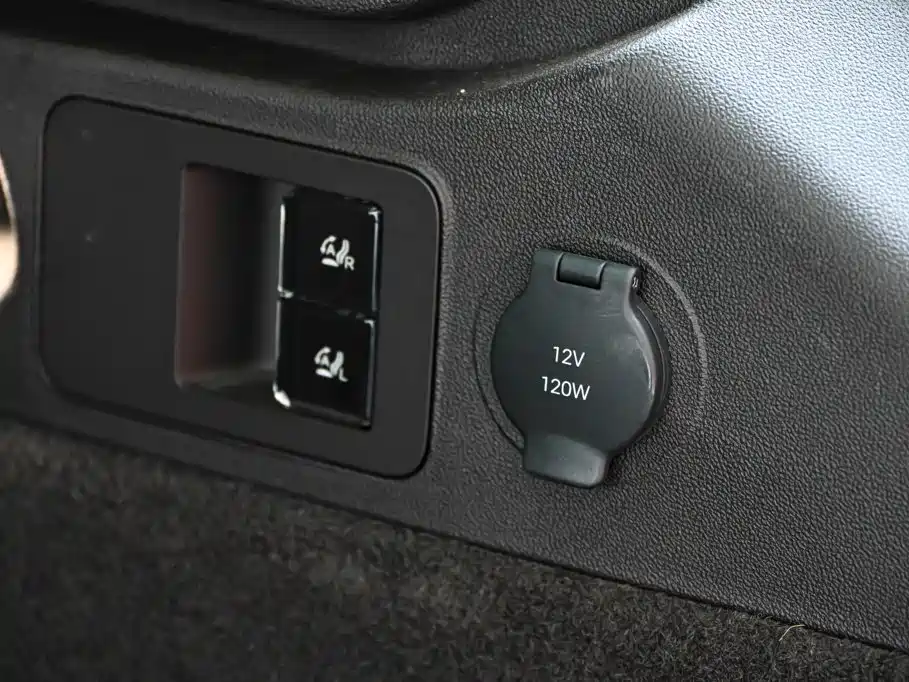 Фото 28 - Denza Z9GT