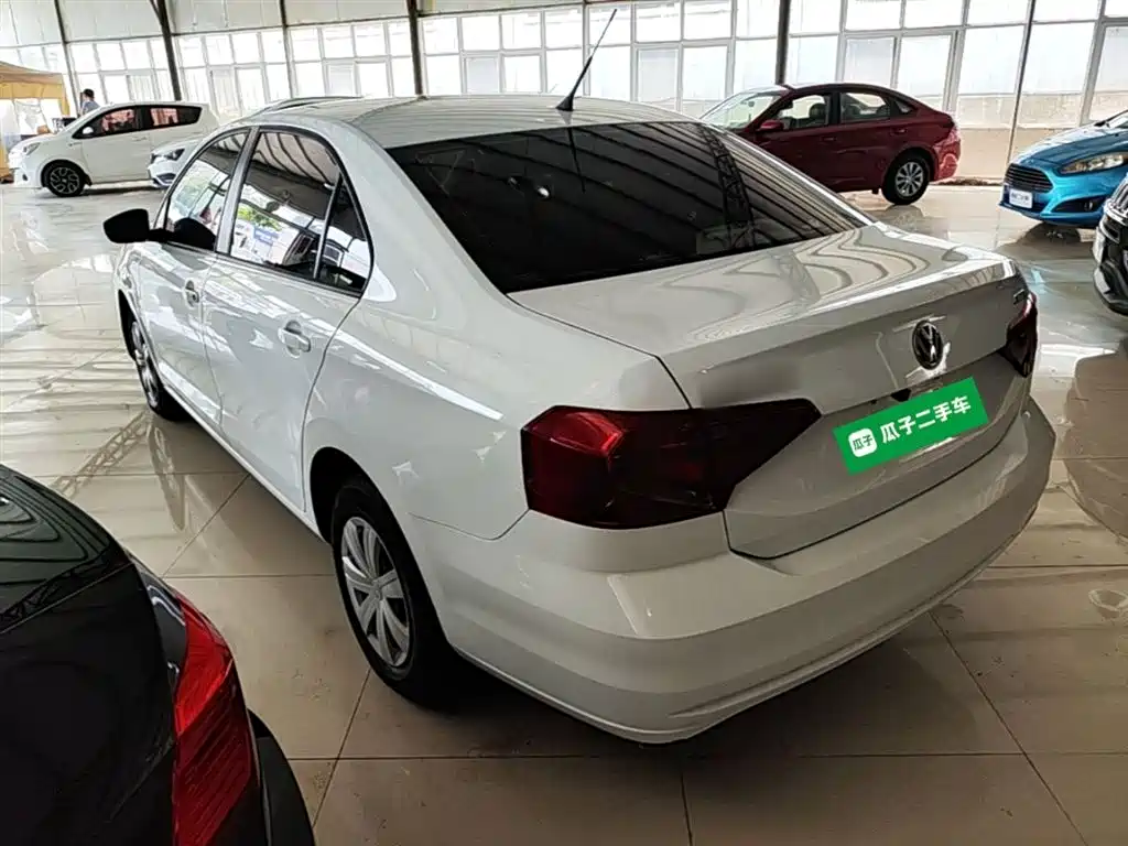 Volkswagen Jetta 2017 1.4L Manual Fashion фото 5