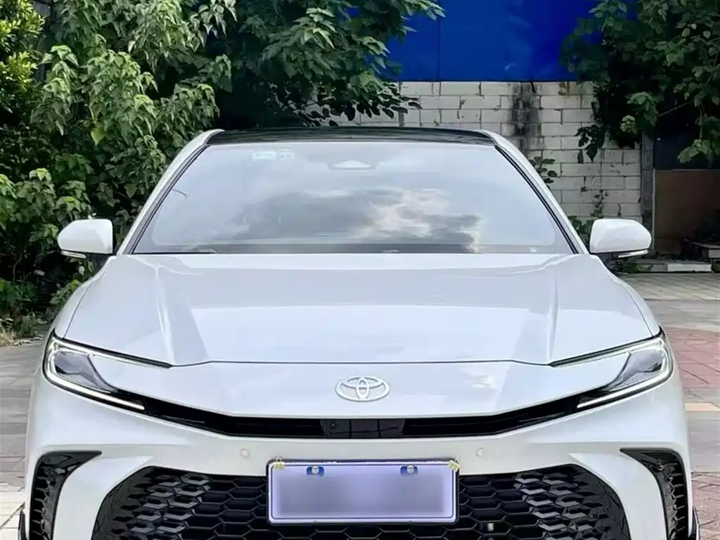 Toyota Camry 2024 2.0S Sport Edition фото 12