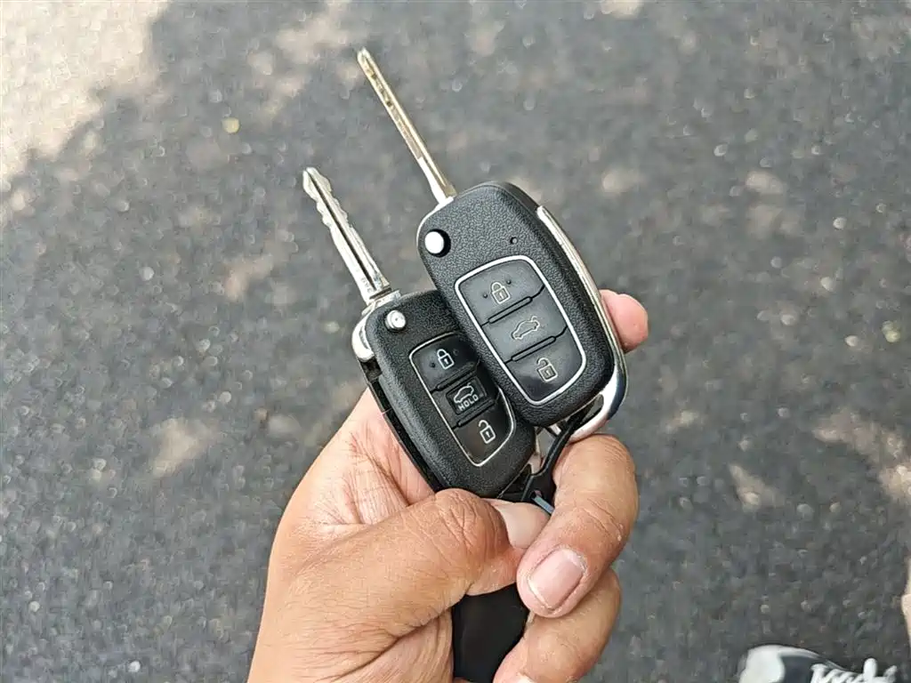 Hyundai Elantra 2016 Model 1.6L Automatic Smart Elite фото 9