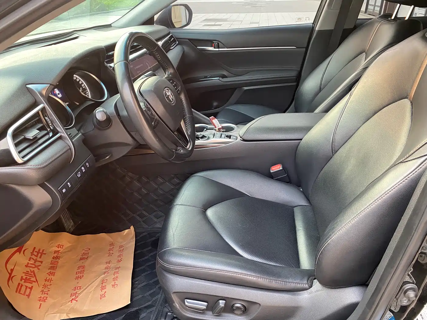 Toyota Camry 2019 2.5G Luxury (China V) фото 4