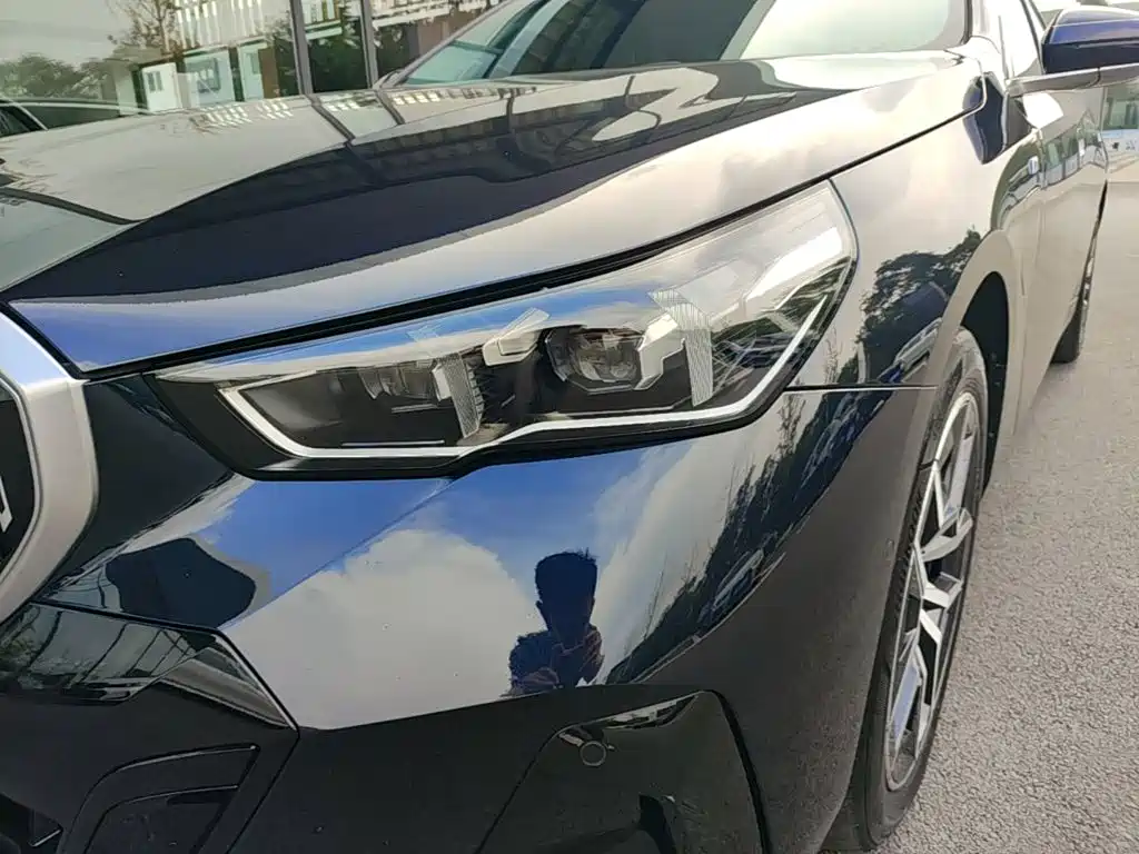 BMW i5 2026 2025 eDrive 40L M Sport Package