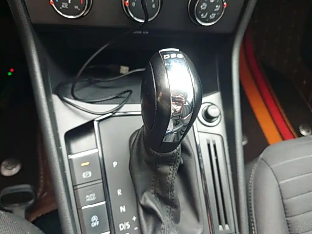 Volkswagen Lavida 2019 280TSI DSG Comfort Edition China VI фото 14