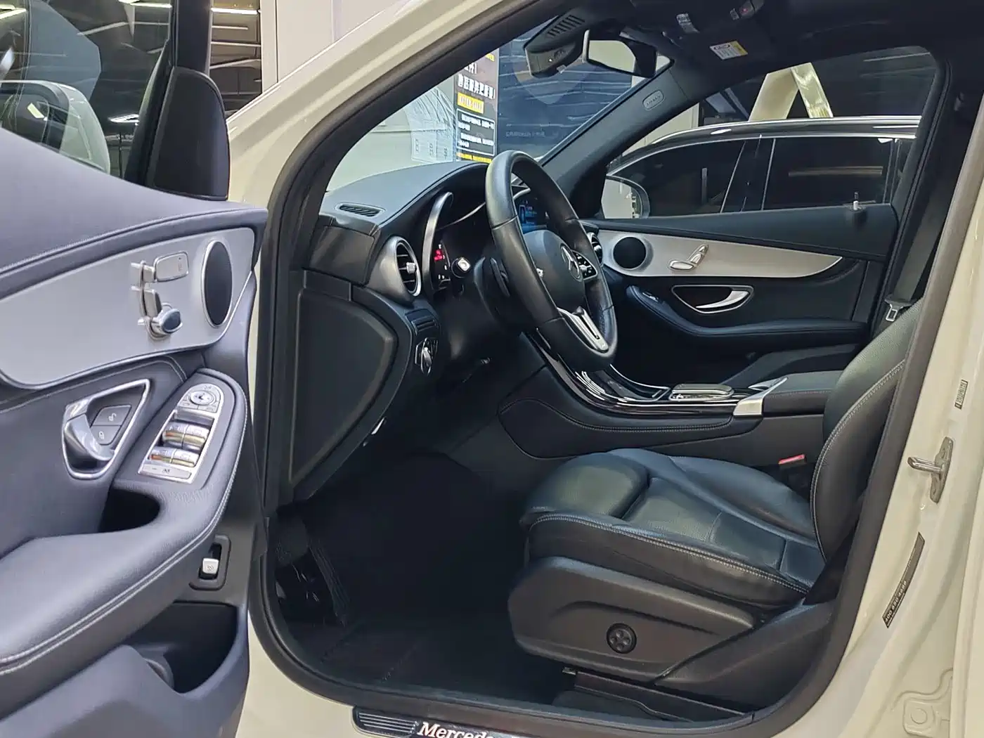 Mercedes-Benz GLC 2020 GLC 260 L 4MATIC Dynamic фото 8