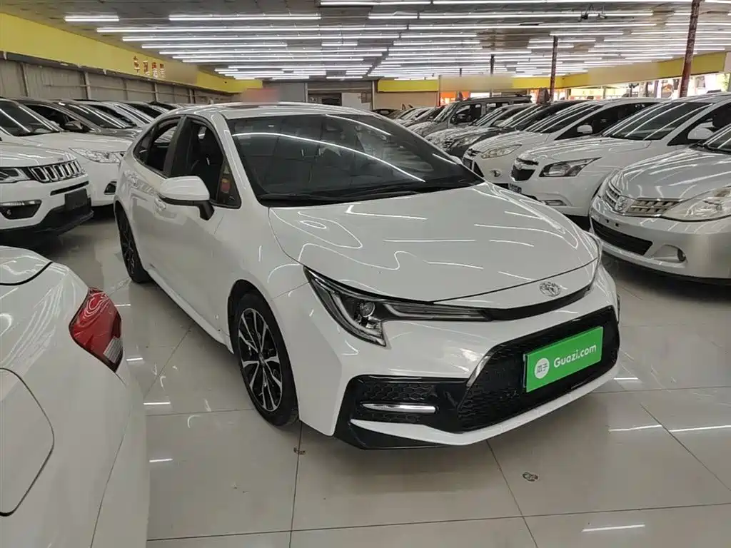 Toyota Levin 2021 185T CVT Sport Edition фото 4