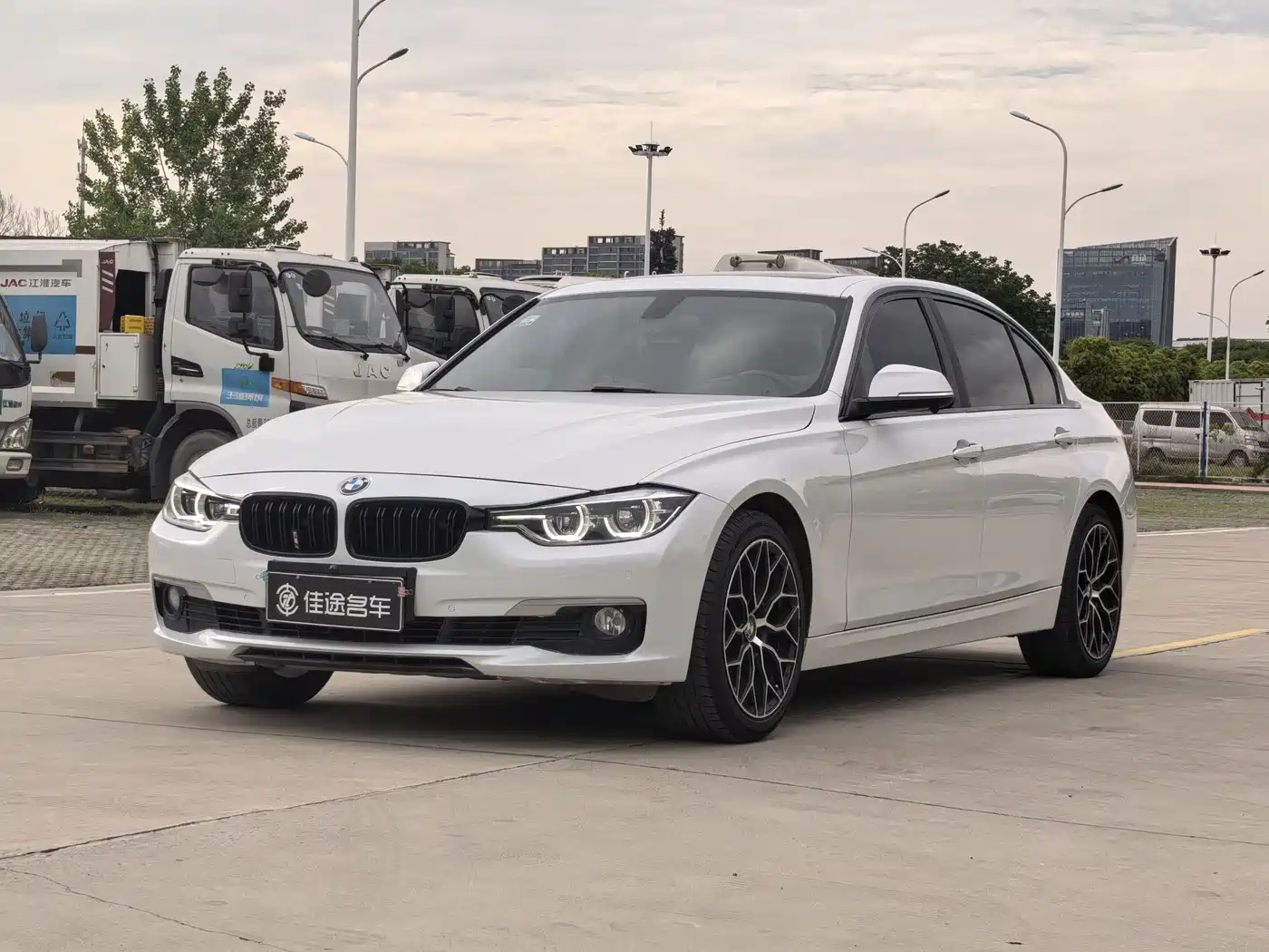 BMW 3 Series 2018 320Li Fashion Style