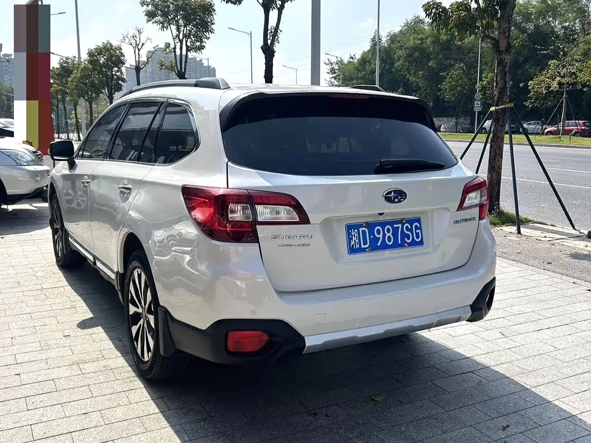 Subaru Outback 2017 2.5i Sport Navigation Edition EyeSight фото 6